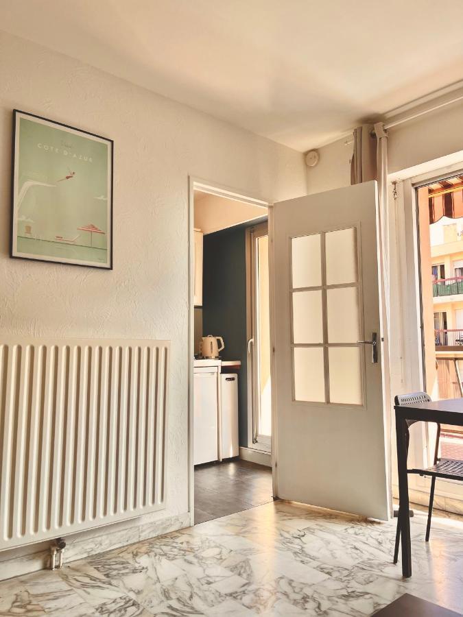 Studio With Terrace And Sea View, 10 Min To The Beach Nice Exterior photo